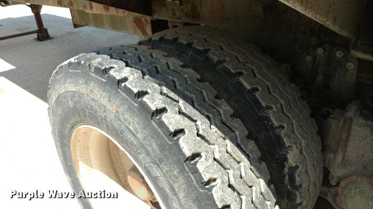 image for item DI9810 1967 Fruehauf tank trailer