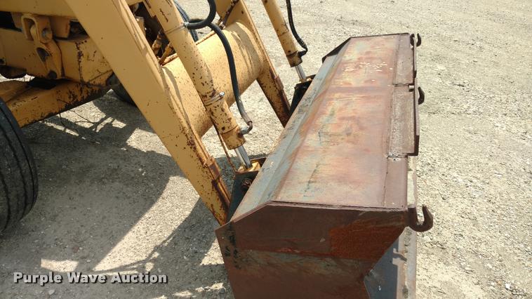 image for item DI9812 Ford 540 tractor