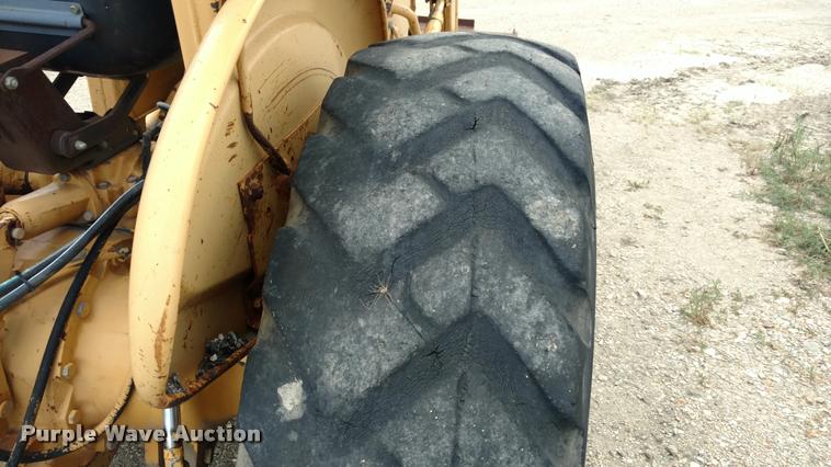 image for item DI9812 Ford 540 tractor