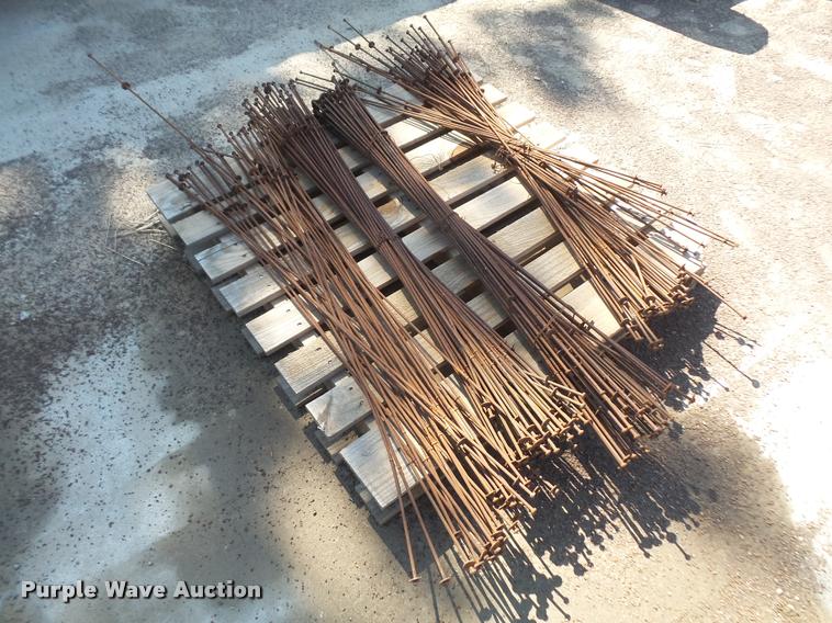 image for item DK9421 Approximately 25 walk plank brackets