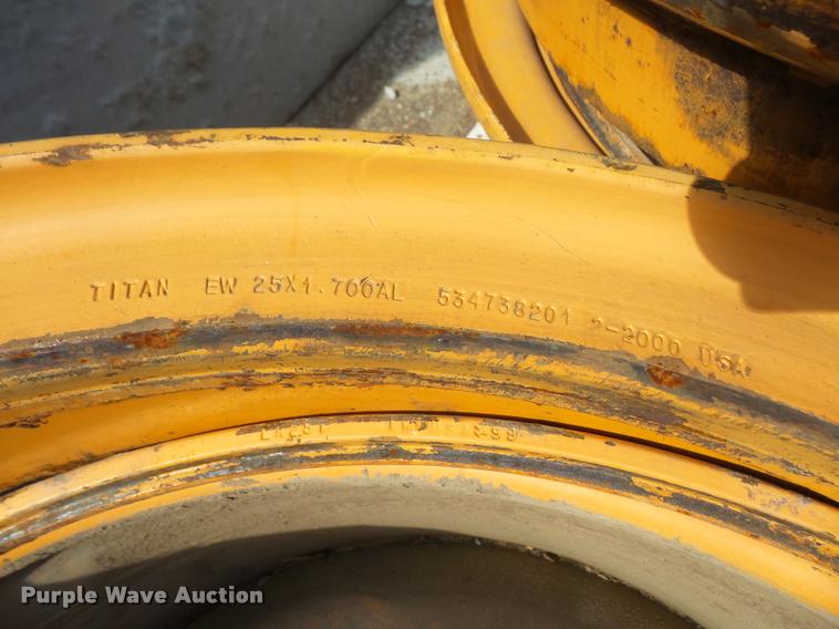image for item DK9430 (2) wheel loader wheels