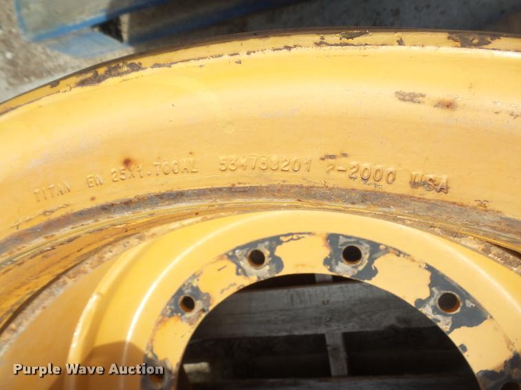 image for item DK9430 (2) wheel loader wheels