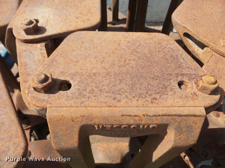 image for item DK9433 Grouser over tire skid steer tracks