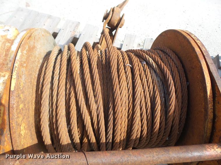image for item DK9434 Hydraulic winch