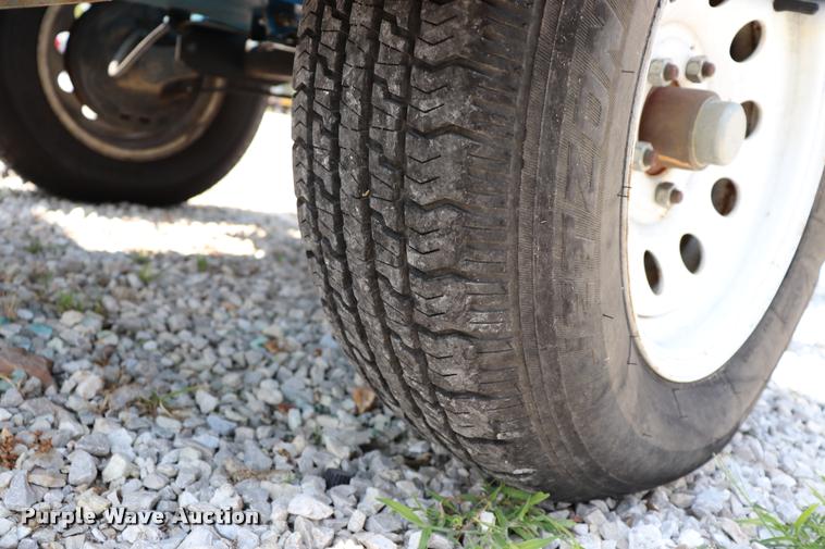 image for item DK9500 2005 Genie T234 boom lift