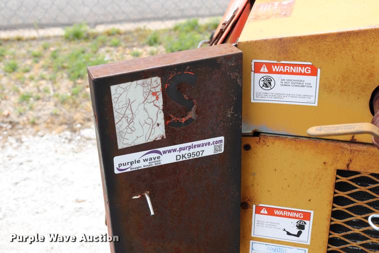 image for item DK9507 1998 Smith 100DP air compressor