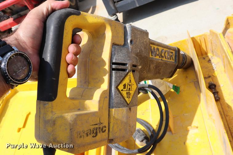 image for item DK9526 Tools