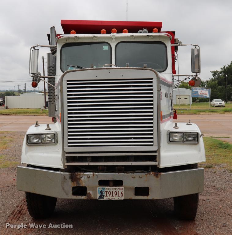 image for item DK9532 1988 Freightliner FLC dump truck