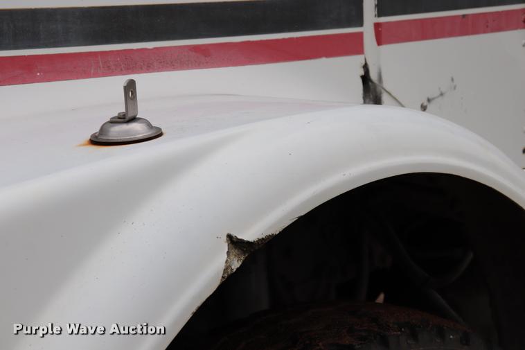 image for item DK9532 1988 Freightliner FLC dump truck