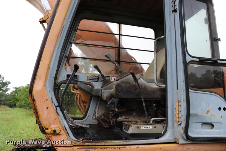 image for item DK9533 1997 John Deere 790E LC excavator