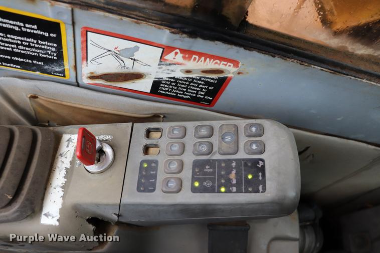 image for item DK9533 1997 John Deere 790E LC excavator