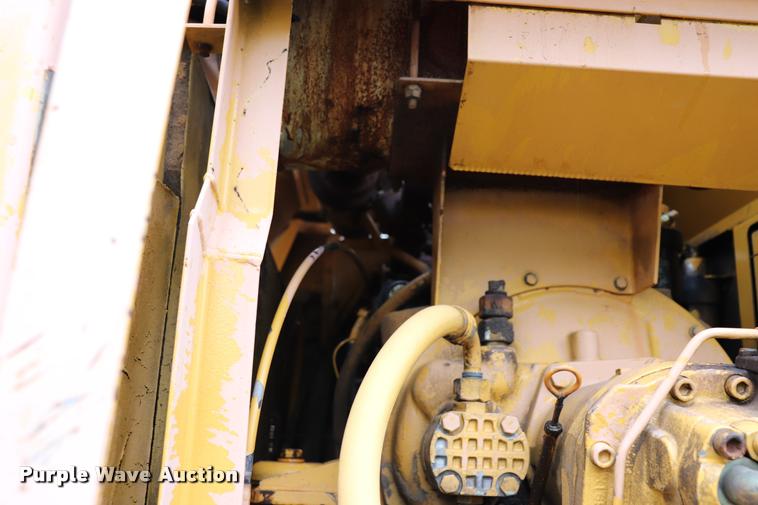 image for item DK9533 1997 John Deere 790E LC excavator