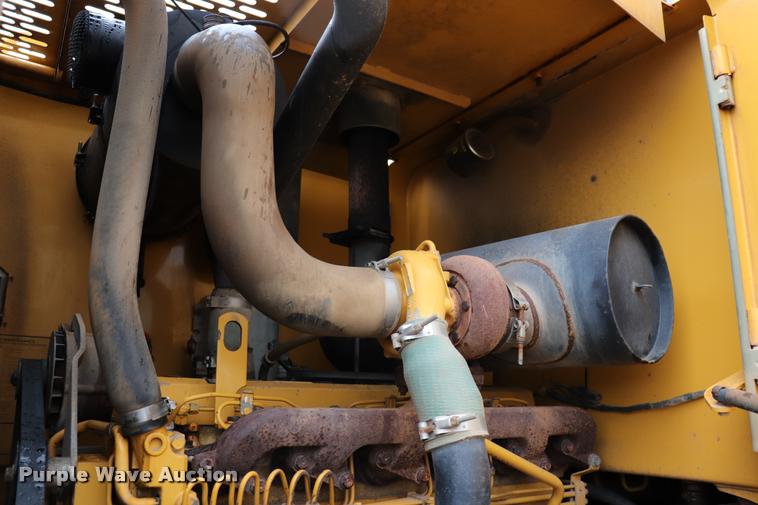 image for item DK9535 2000 John Deere TC62H wheel loader