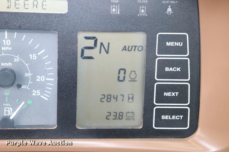 image for item DK9535 2000 John Deere TC62H wheel loader