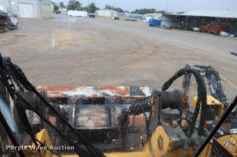 image for item DK9535 2000 John Deere TC62H wheel loader