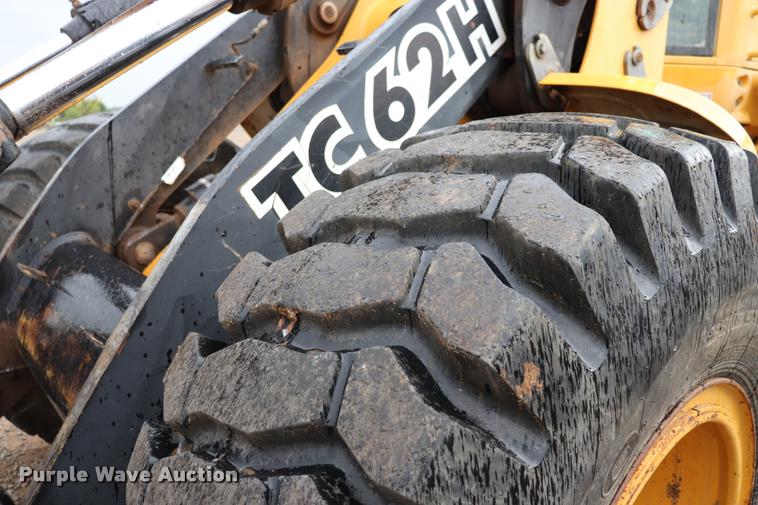 image for item DK9535 2000 John Deere TC62H wheel loader