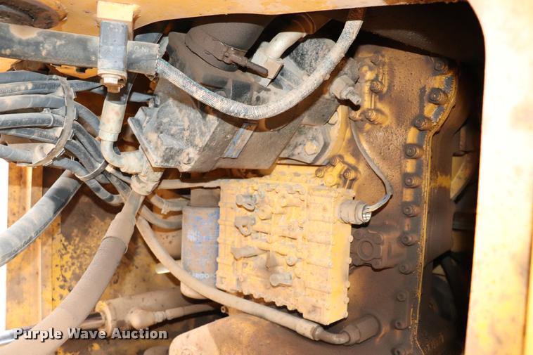 image for item DK9535 2000 John Deere TC62H wheel loader