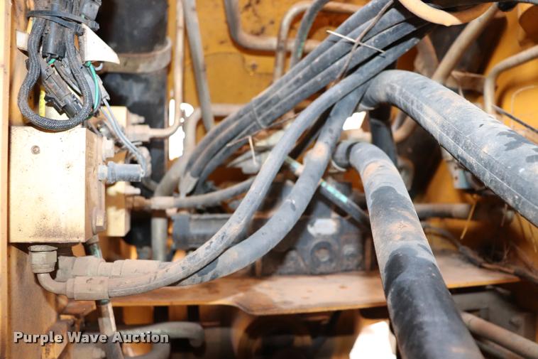 image for item DK9535 2000 John Deere TC62H wheel loader