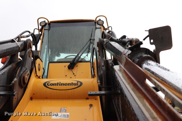 image for item DK9535 2000 John Deere TC62H wheel loader