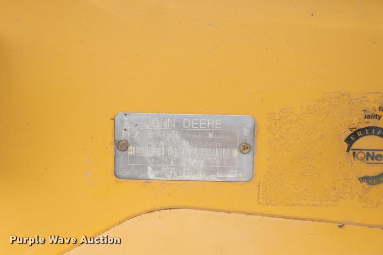 image for item DK9535 2000 John Deere TC62H wheel loader