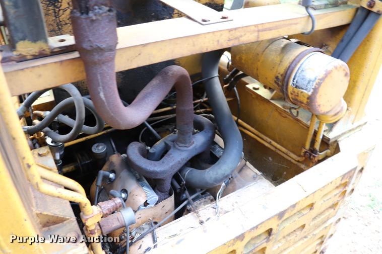 image for item DK9537 1970 Case 1530 skid steer