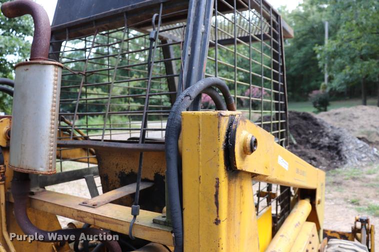 image for item DK9537 1970 Case 1530 skid steer