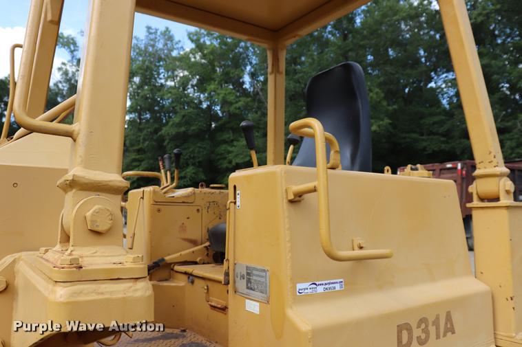 image for item DK9538 1972 Komatsu D31A dozer