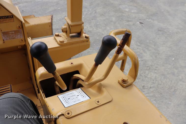 image for item DK9538 1972 Komatsu D31A dozer