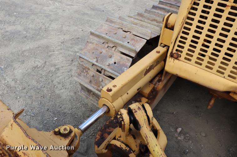 image for item DK9538 1972 Komatsu D31A dozer