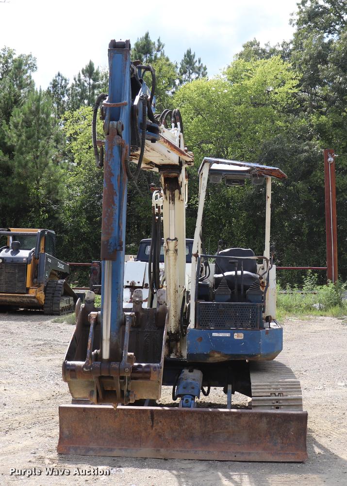 image for item DK9539 Komatsu PC38UU-1 compact excavator