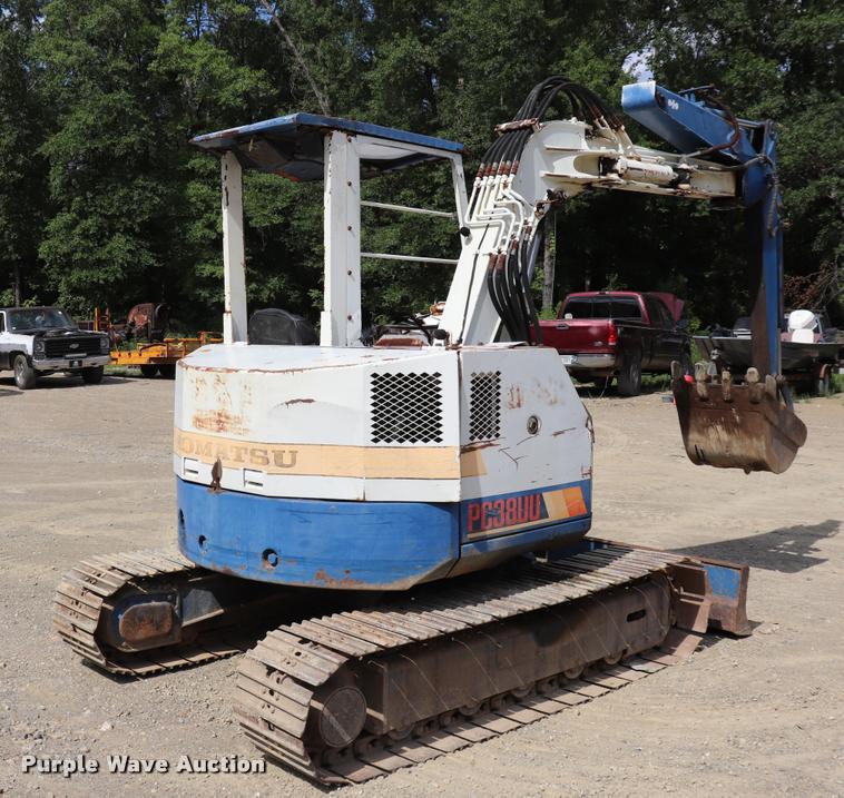 image for item DK9539 Komatsu PC38UU-1 compact excavator