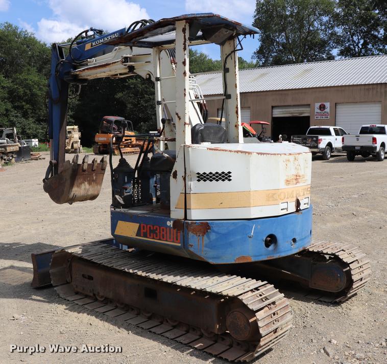 image for item DK9539 Komatsu PC38UU-1 compact excavator