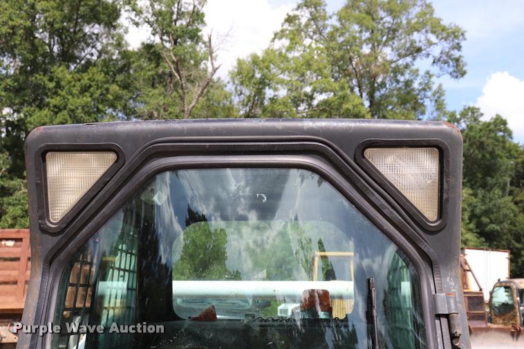 image for item DK9540 2000 Bobcat 773 skid steer