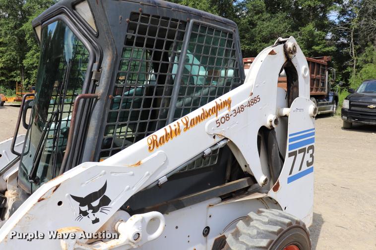 image for item DK9540 2000 Bobcat 773 skid steer