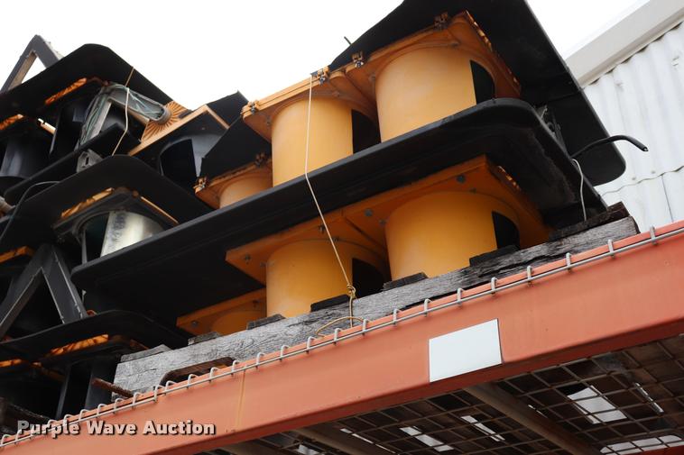 image for item DK9542 Approximately 60 signal heads