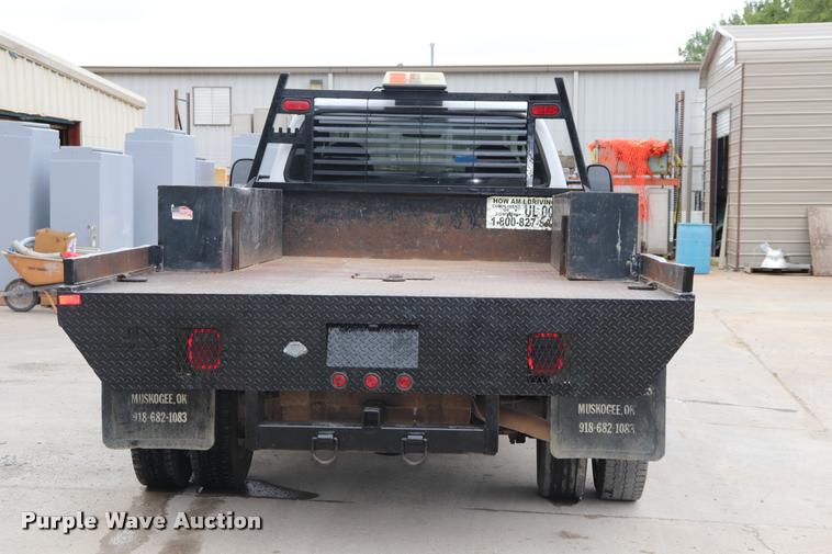 image for item DK9543 2003 Ford F550 Super Duty flatbed truck