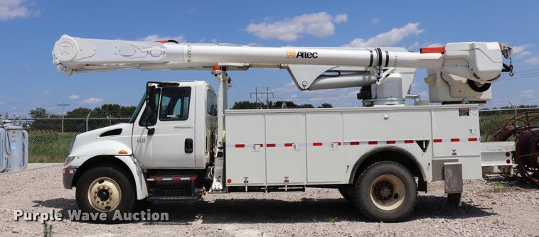 image for item DK9558 2007 International DuraStar 4300 bucket truck