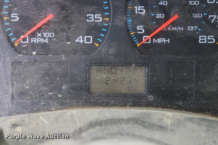 image for item DK9558 2007 International DuraStar 4300 bucket truck