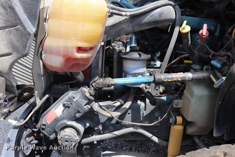 image for item DK9558 2007 International DuraStar 4300 bucket truck