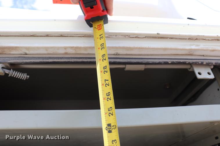 image for item DK9558 2007 International DuraStar 4300 bucket truck