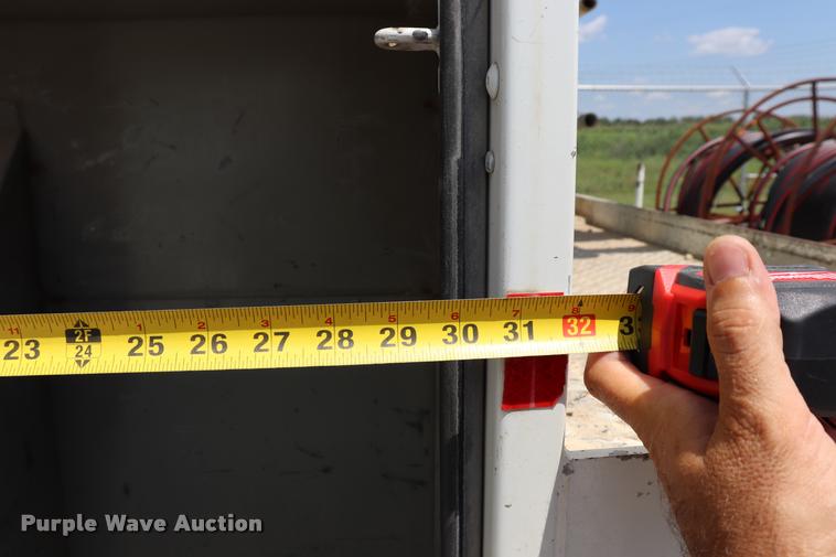 image for item DK9558 2007 International DuraStar 4300 bucket truck