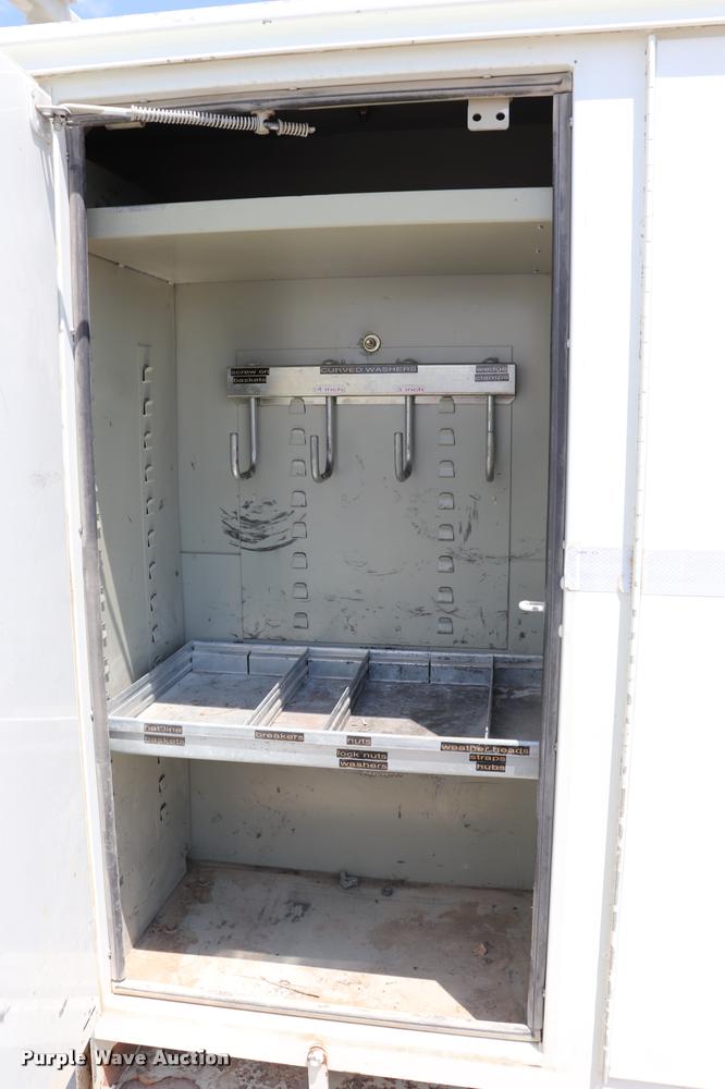 image for item DK9558 2007 International DuraStar 4300 bucket truck