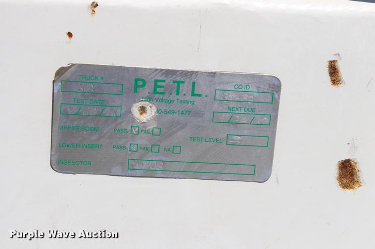 image for item DK9558 2007 International DuraStar 4300 bucket truck