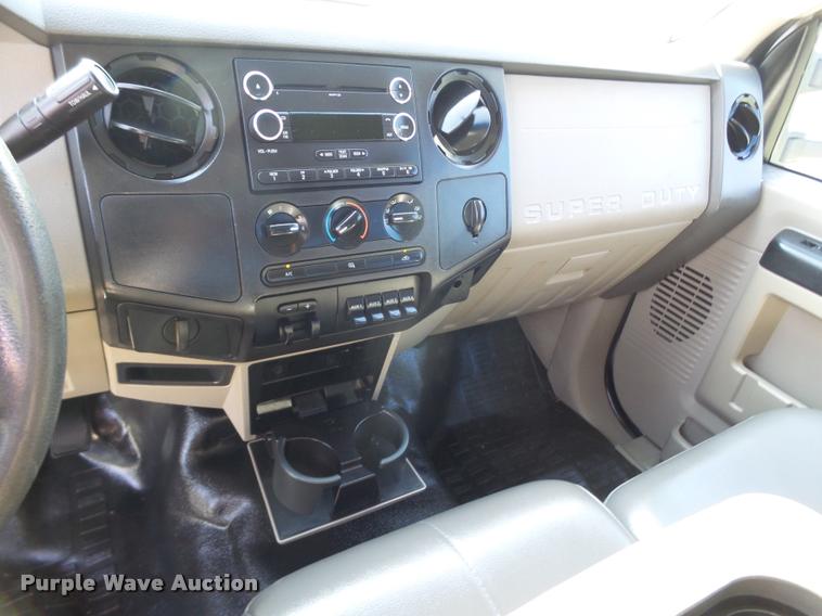 image for item DL9037 2010 Ford F550 Super Duty service truck