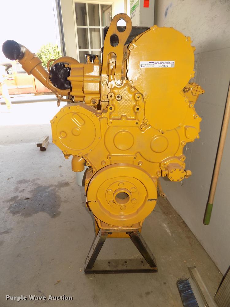 Caterpillar 3406E 2WS six cylinder turbo diesel engine in Carter Lake