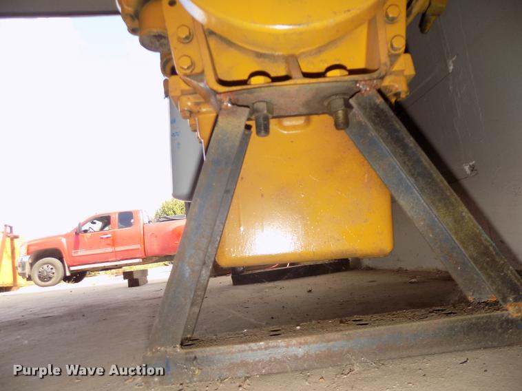 image for item DO9170 Caterpillar 3406E 2WS six cylinder turbo diesel engine