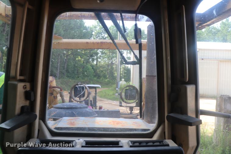 image for item DQ9475 Caterpillar D6H LGP dozer