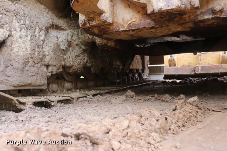 image for item DQ9475 Caterpillar D6H LGP dozer