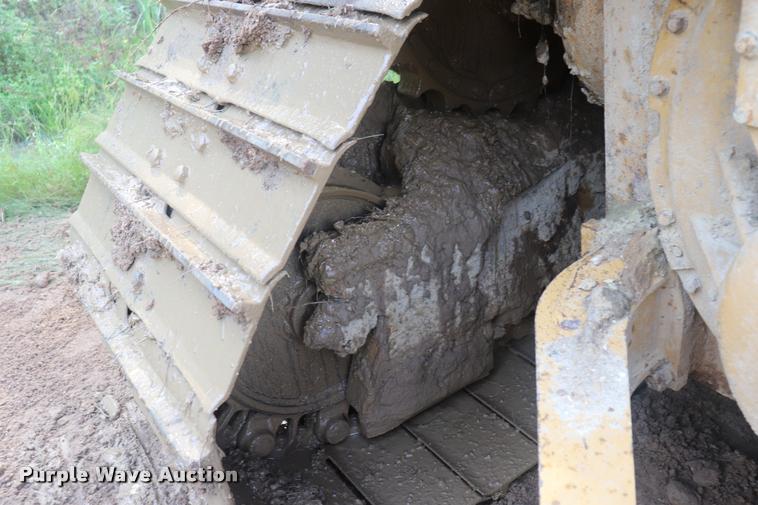 image for item DQ9475 Caterpillar D6H LGP dozer