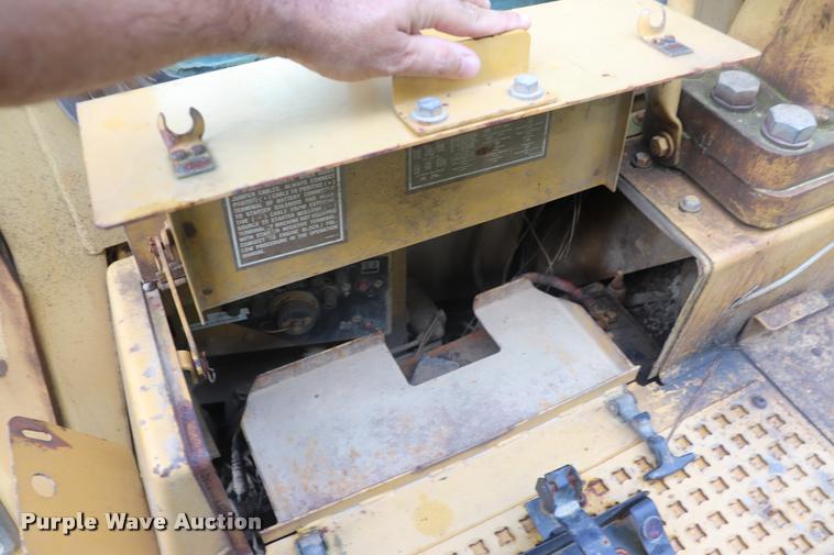 image for item DQ9475 Caterpillar D6H LGP dozer